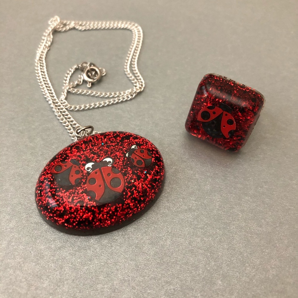 Ritzee Rebel Resin Ladybug Necklace & Ring Set
